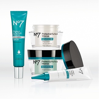 Boots No7 Protect and Perfect 17-09-no7-bt-skin-care-sps25-02.jpg (25 KB)