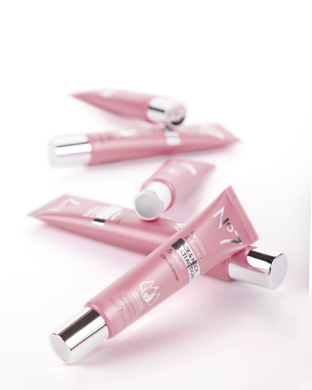 Serum No7 Restore & Renew No7-Skincare-03.jpg (72 KB)