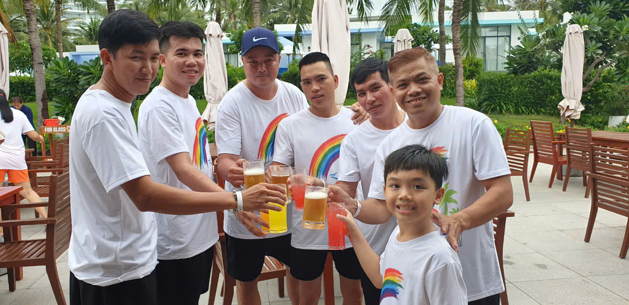 Tôn thép Tân Hồng Phúc du lịch tại Cam Ranh