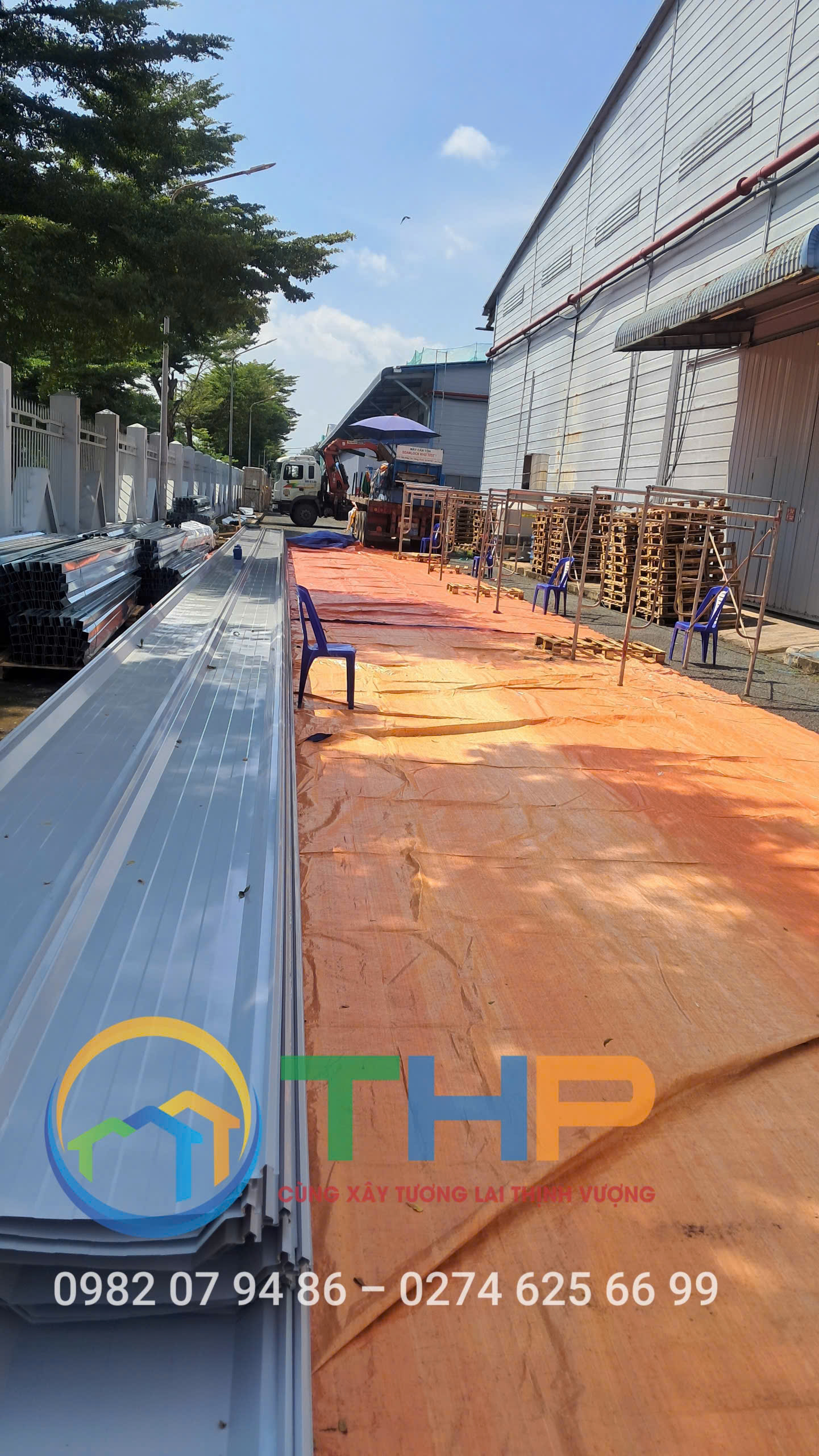 Tôn Seam lock lợp mái nhà xưởng