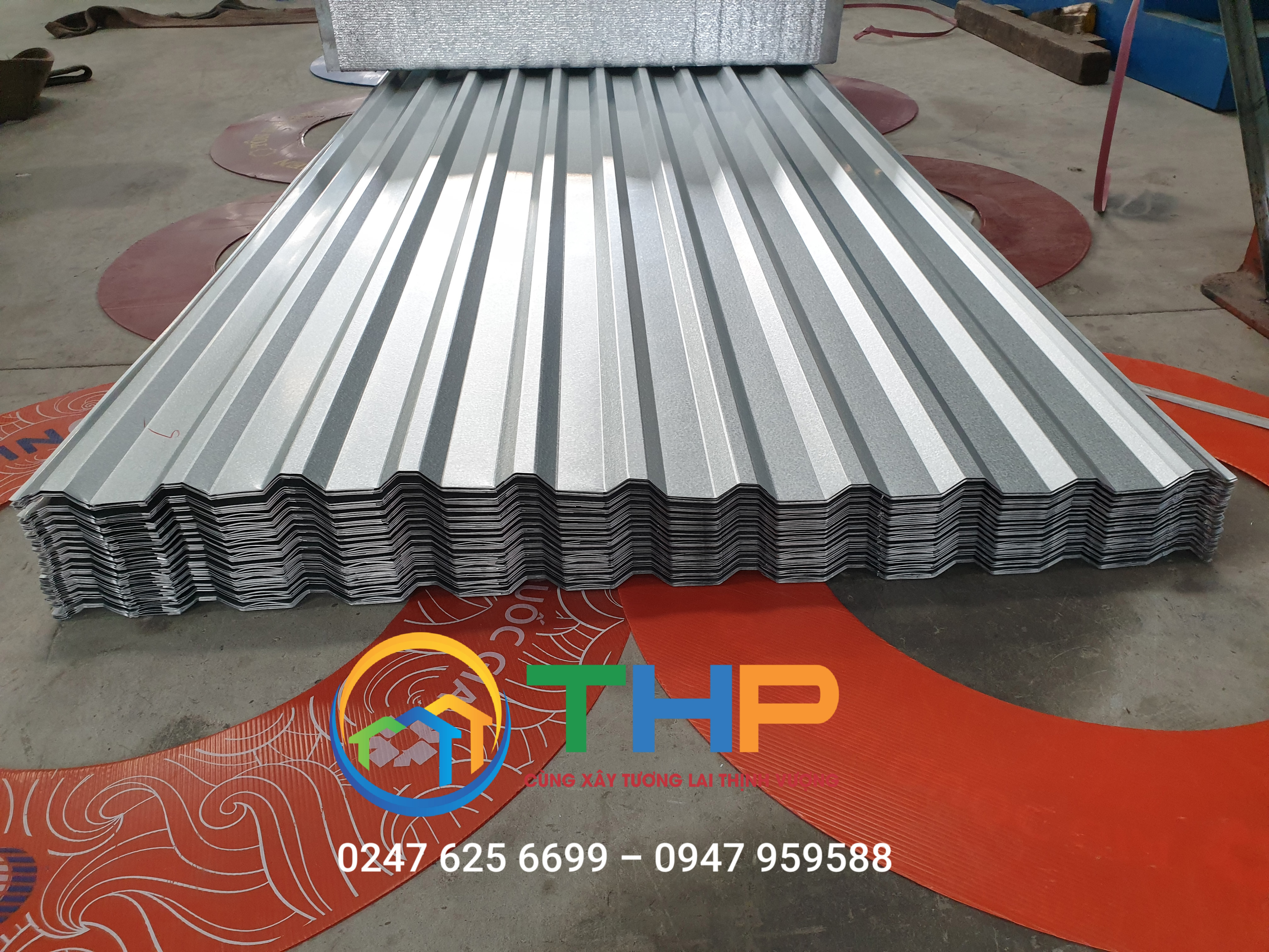 Cán tôn 11 sóng ở Bến Cát, Bình Dương