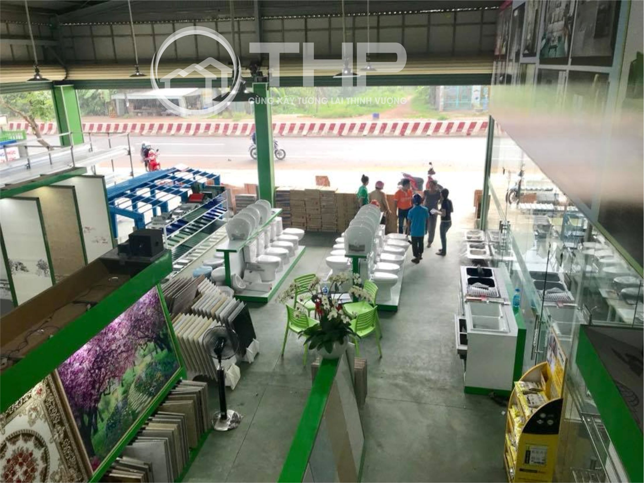 vật liệu xây dựng tân hồng phúc