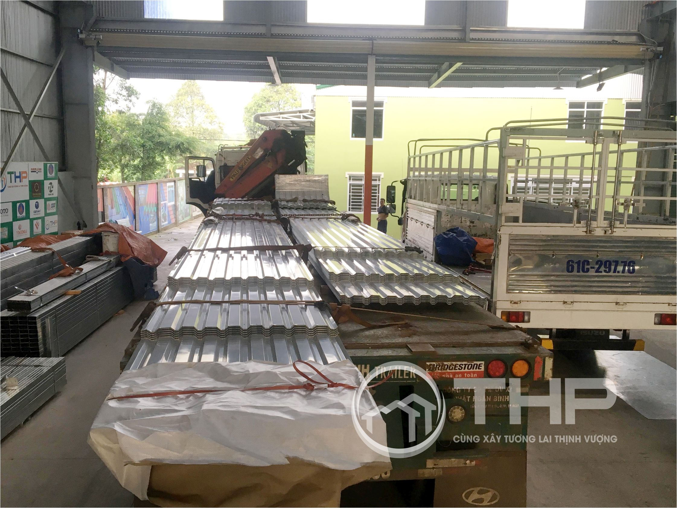 tôn 9 sóng vuông công nghiệp