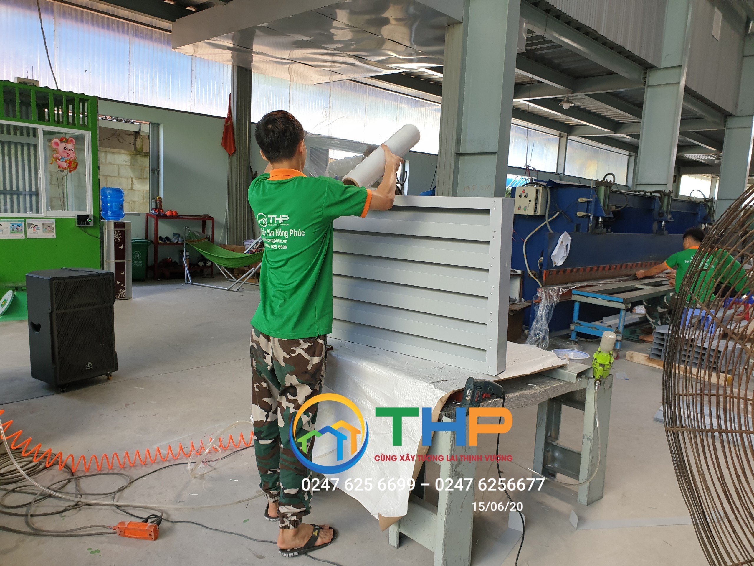 Đội ngũ chuyên gia của chúng tôi sẵn sàng tư vấn và hỗ trợ bạn chọn lựa sản phẩm phù hợp nhất với nhu cầu cụ thể của doanh nghiệp