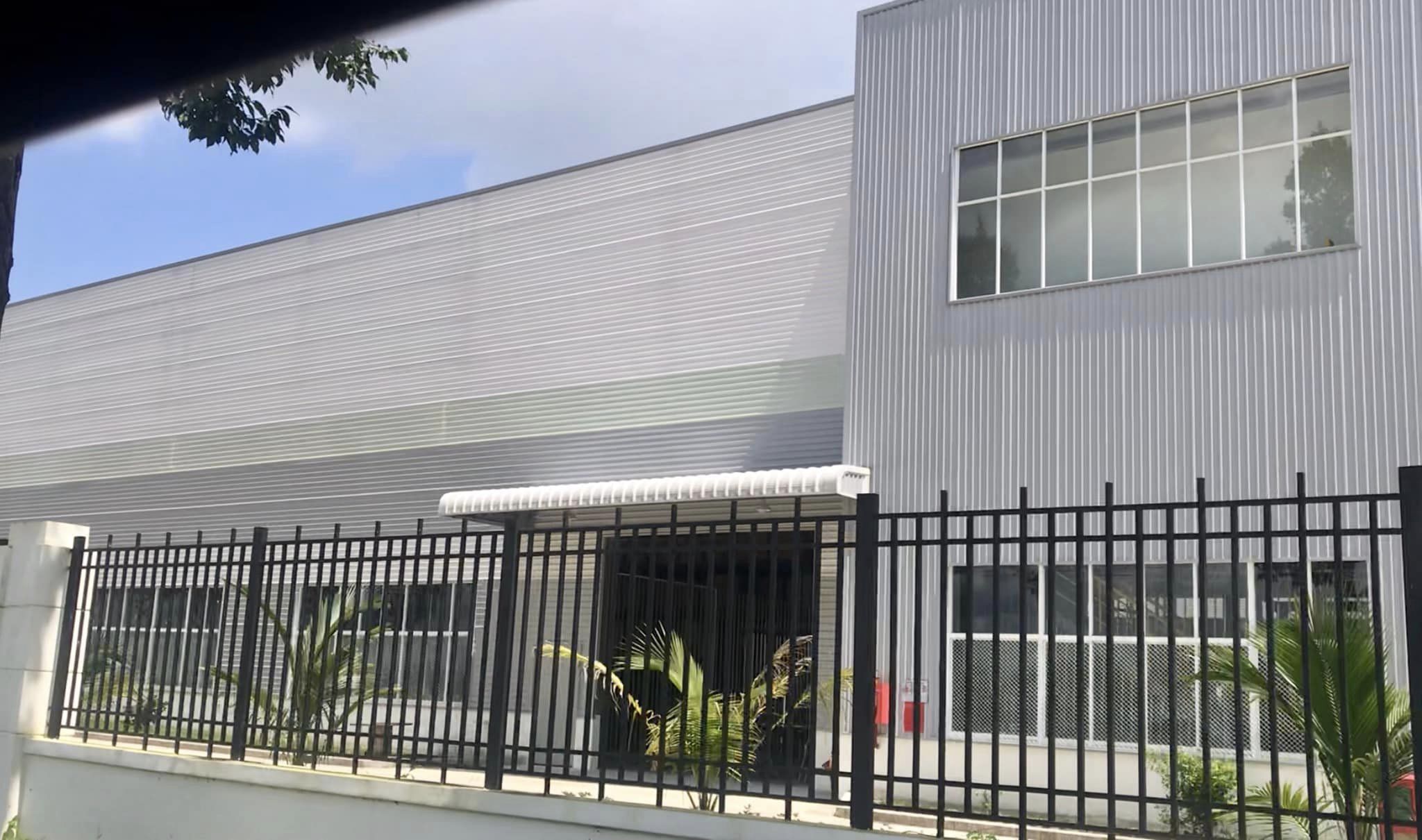 Tôn 8 sóng có thể lợp vách và lợp mái