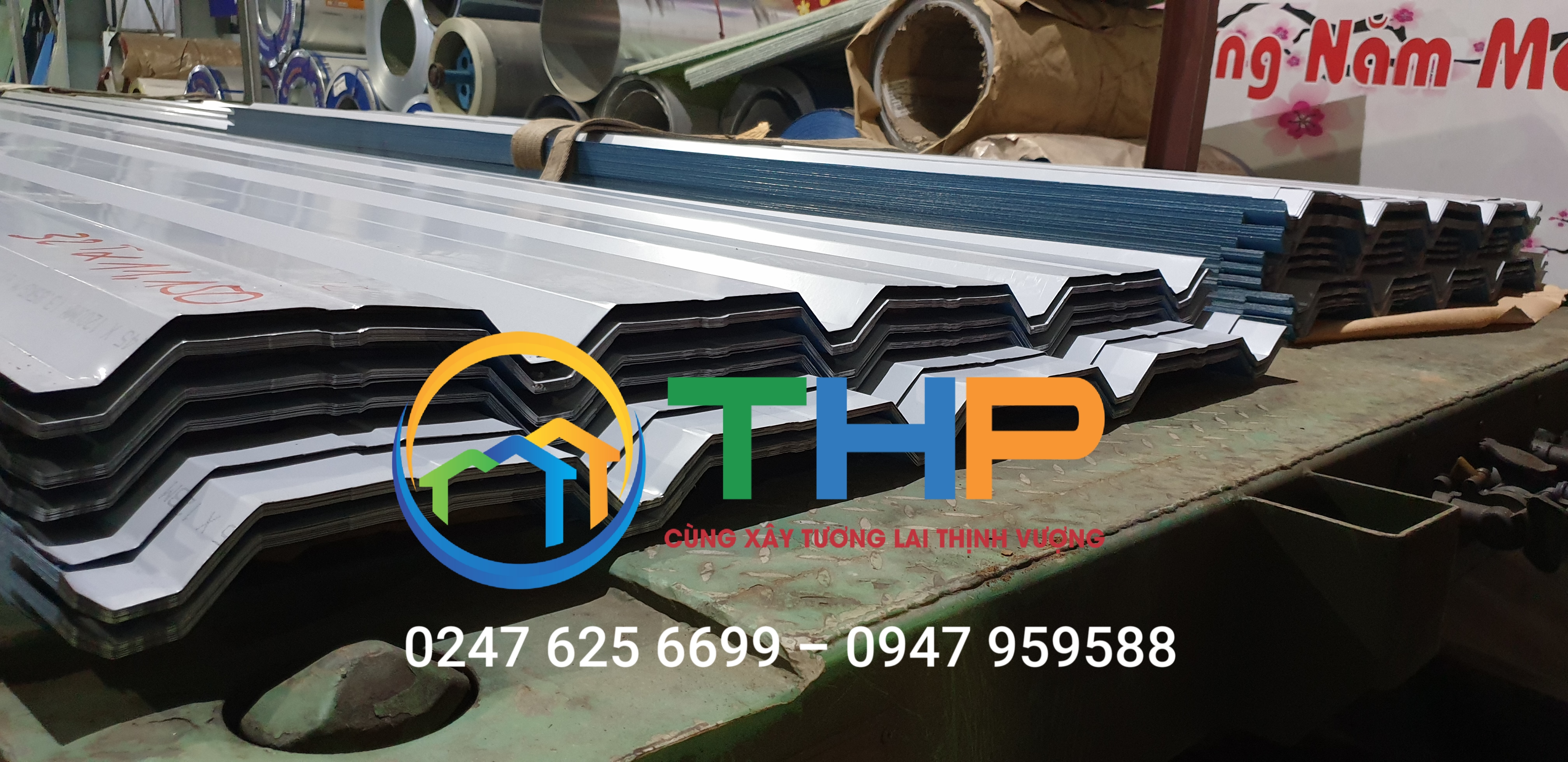 Tôn lợp mái nhà tiện dụng