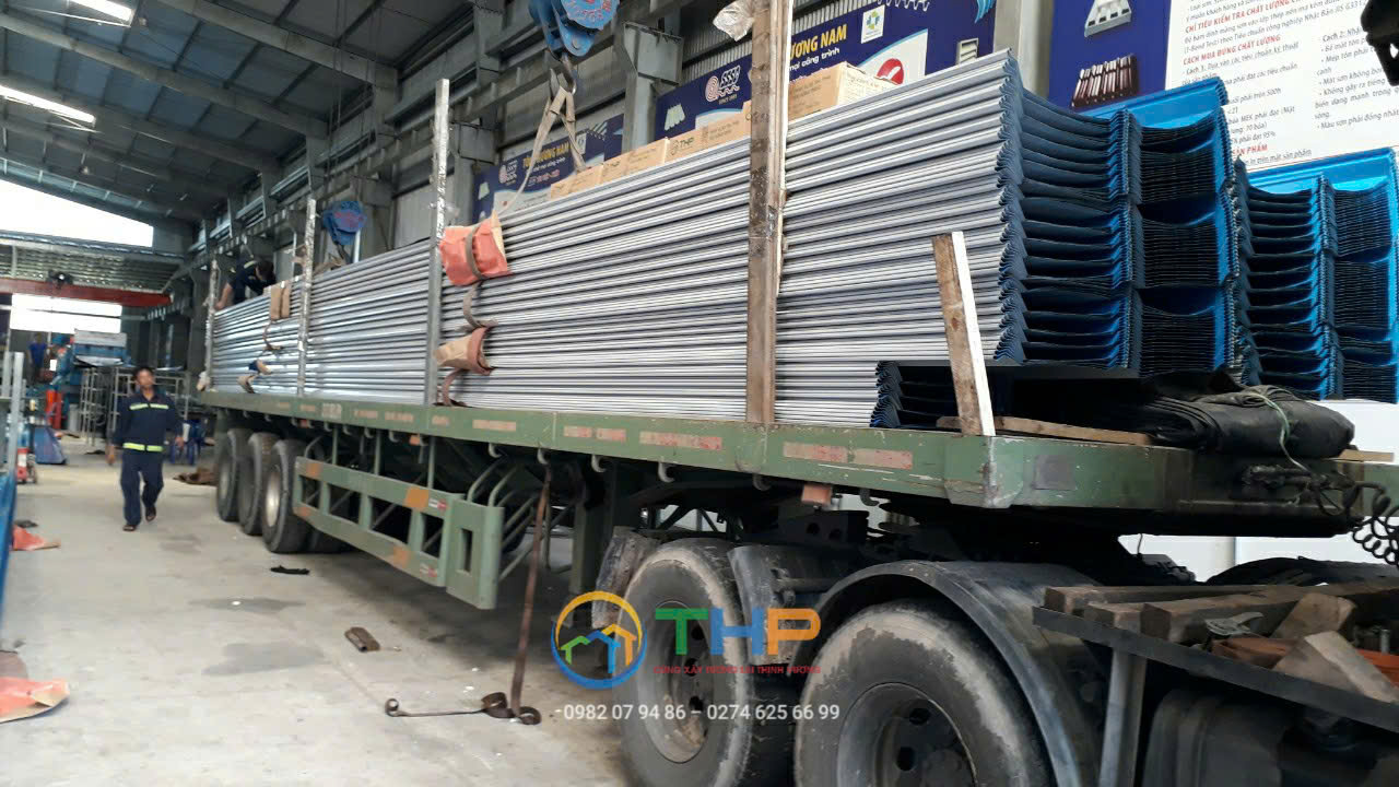 Tôn Seamlock giá rẻ lợp mái nhà xưởng Tôn Seamlock giá rẻ lợp mái nhà xưởng