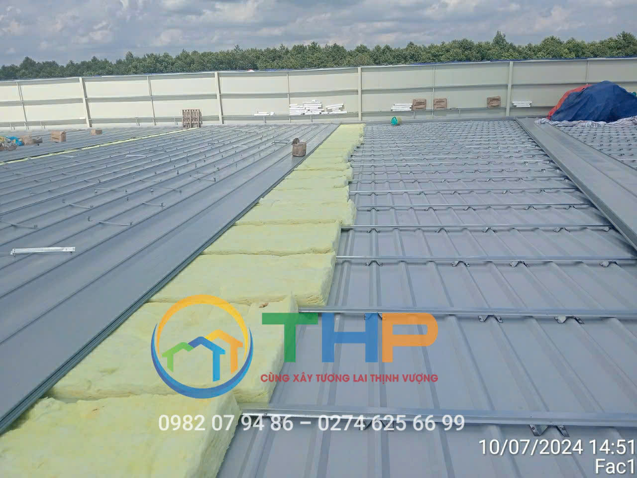 Tôn seamlock thay mái nhà xưởng Tôn seamlock thay mái nhà xưởng