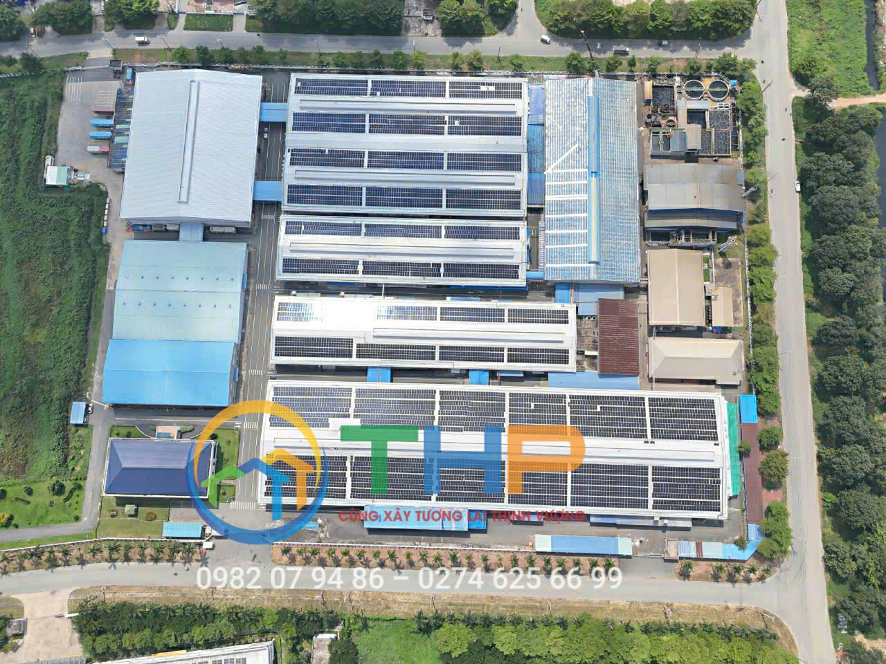 Tôn Seamlock tiết kiệm chi phí khi thay mái cho nhà xưởng có diện tích lớn Tôn Seamlock tiết kiệm chi phí khi thay mái cho nhà xưởng có diện tích lớn