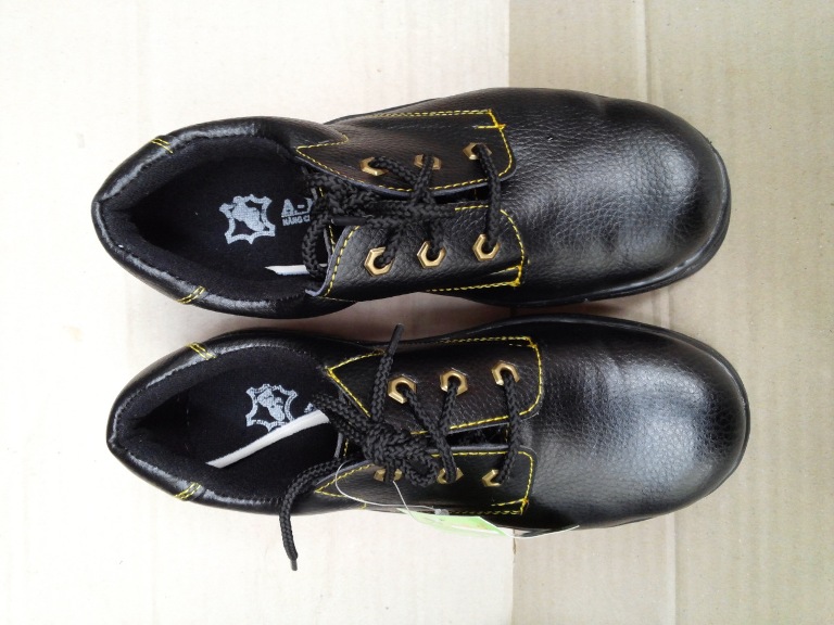 Thị trường bán giày bảo hộ abc ở tphcm rất đa dạng và phong phú Thị trường bán giày bảo hộ abc ở tphcm rất đa dạng và phong phú