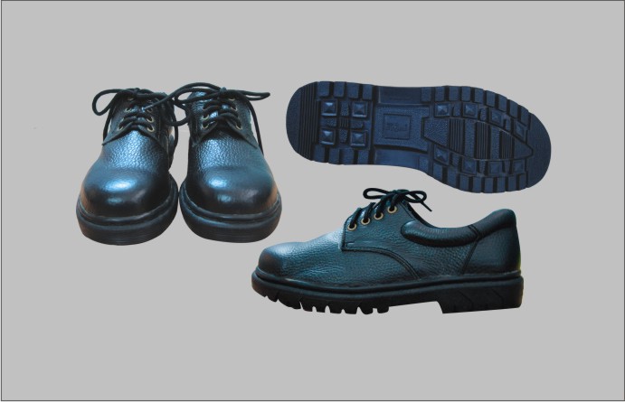 Chất liệu tốt của giày bảo hộ abc Chất liệu tốt của giày bảo hộ abc