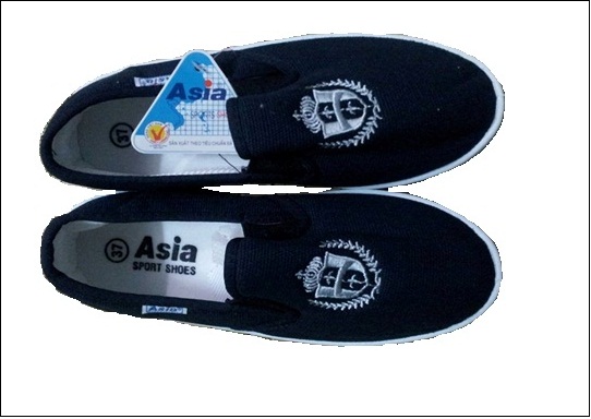 Giày bảo hộ bata - đôi giày bảo hộ an toàn đến từ sự đơn giản bất ngờ  Giày bảo hộ bata - đôi giày bảo hộ an toàn đến từ sự đơn giản bất ngờ