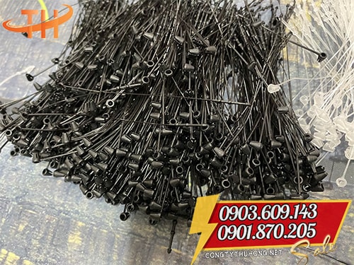 Đạn xỏ nhựa đen Đạn xỏ nhựa đen