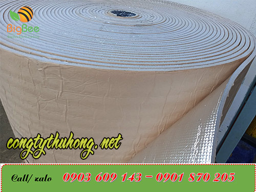 Cuộn xốp cách nhiệt 1 mặt bạc có keo dán