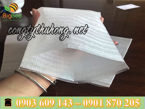 Gia công xốp foam thành túi xốp đựng hàng điện tử