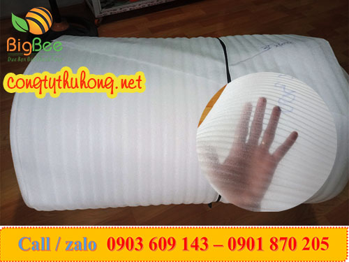 Màng xốp pe foam quấn hàng 2li khổ 1m4 * 50m