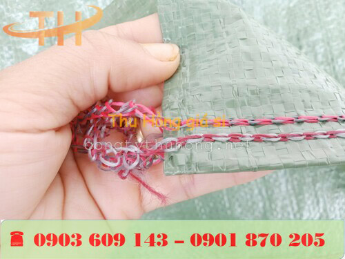 Đáy bao tải được may 2 đường chỉ rất bền và tải tốt