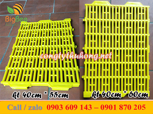 Tấm nhựa lót sàn khe vuông