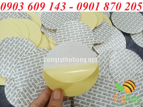 Màng seal tự dính được gia cố lớp keo và phủ lớp giấy lót