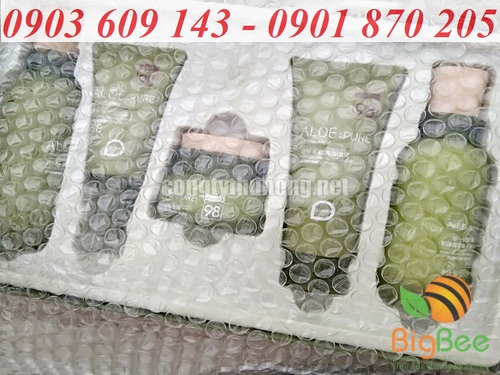 dùng màng xốp hơi gói mỹ phẩm