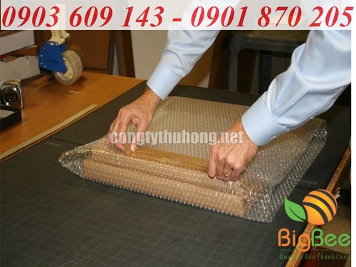 gói hàng gửi bưu điện