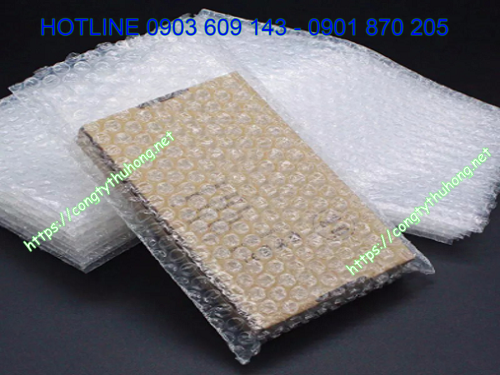 Xốp nổ được cắt thành túi xốp để gói linh kiện điện tử