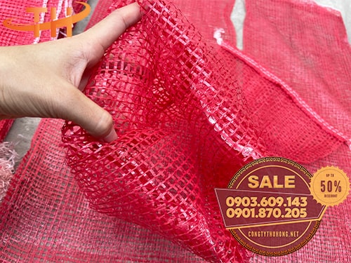 Bao tải lưới đựng nông sản màu đỏ Bao tải lưới đựng nông sản màu đỏ