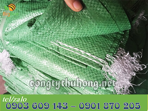 Đáy bao tải được chần chỉ khá chắc chắn và đẹp