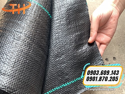 Bạt phủ chống cỏ Bạt phủ chống cỏ