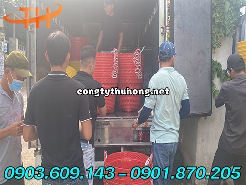 Cần xé nhựa đỏ vàng Cần xé nhựa đỏ vàng