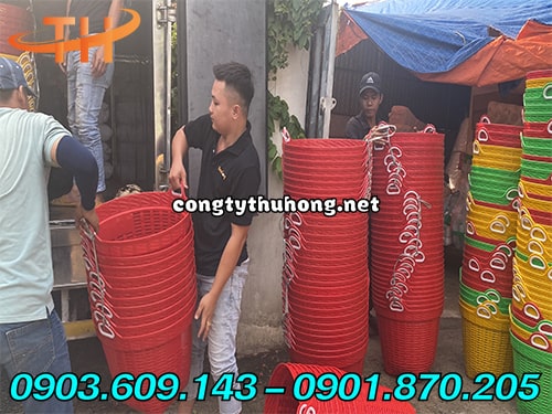 Cần xé nhựa đỏ vàng Cần xé nhựa đỏ vàng