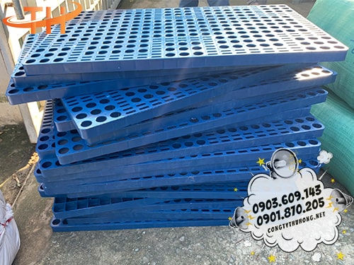 Pallet nhựa mới mặt bít Cung cấp pallet nhựa giá rẻ