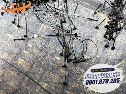 Sử dụng dây nhựa gắn mác quần áo đúng cách Dây nhựa gắn mác quần áo giá rẻ