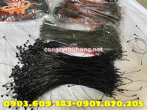 Dây nhựa treo nhãn mác Dây nhựa treo nhãn mác
