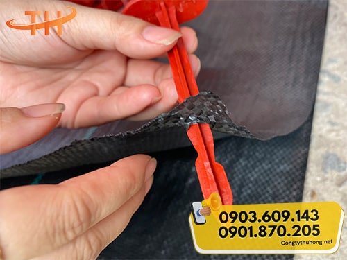 Đinh ghim màng phủ chống cỏ Đinh ghim màng phủ