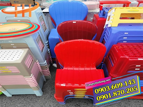 Ghế nhựa đẩu vuông chất lượng Ghế nhựa đẩu vuông chất lượng