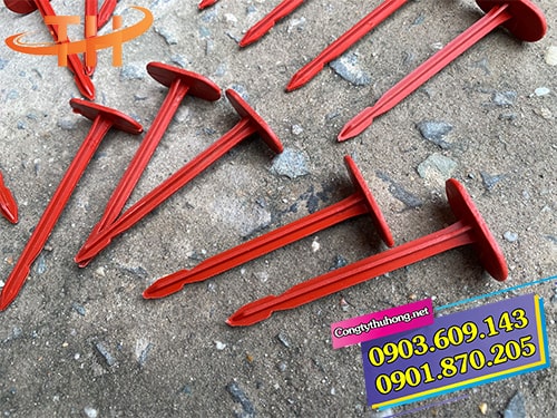 Ghim bạt phủ diệt cỏ Ghim bạt phủ diệt cỏ