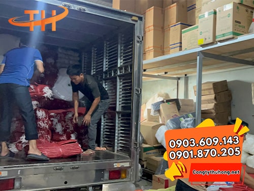 Giao bao tải đỏ giá rẻ Giao bao tải đỏ giá rẻ trong ngày