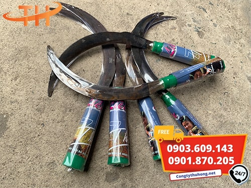 Liềm thép cắt cỏ Liềm thép cắt cỏ giá rẻ