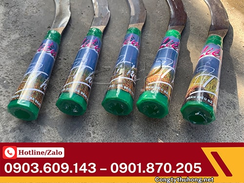 Liềm thép cắt cỏ Liềm thép cắt cỏ giá tốt