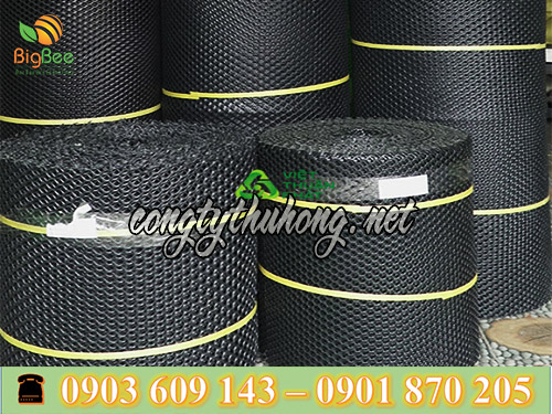 Lưới nhựa cứng mắt cáo đen kt 3cm