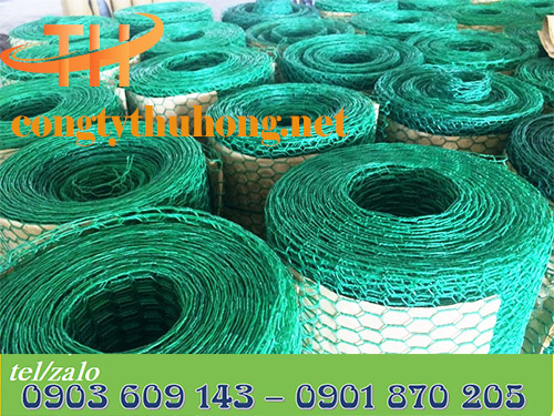 Lưới nhựa mắt cáo xanh đậm tại xưởng