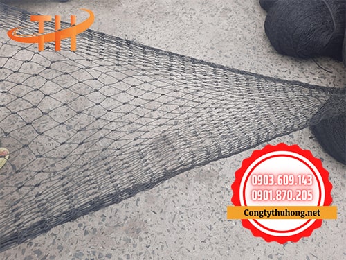 Lưới rào gà màu đen khổ 1m Lưới rào gà màu đen khổ 1m