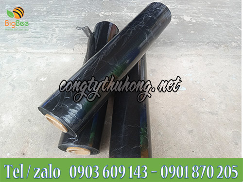 Cuộn màng pe đen khổ 50cm * 3kg * lõi 200gr