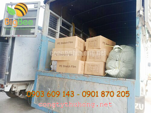 Xuất hàng Màng PE quấn hàng cho khách hàng sỉ