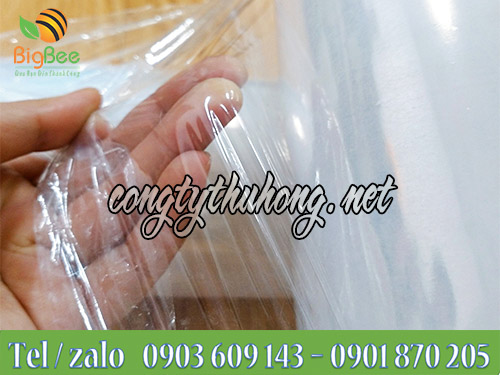 Màng pe trong suốt, dai, bám dính và kéo giãn tốt