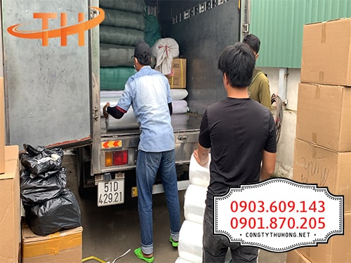 Màng pe quấn hàng hóa giá sỉ chất lượng Màng pe quấn hàng hóa giá sỉ chất lượng