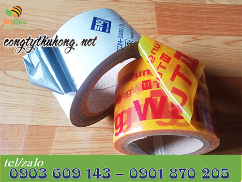 Màng dán trắng đen, màu in logo