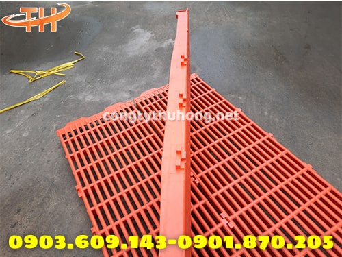 Mua sàn nhựa nuôi heo ở đâu Mua sàn nhựa nuôi heo ở đâu