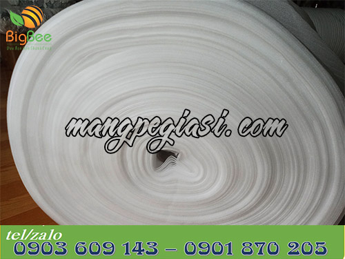 Màng xốp foam mỏng 1li chiều dài 100m